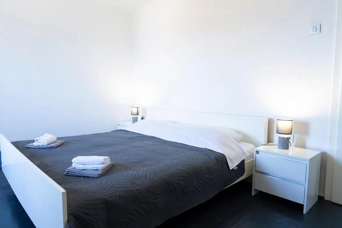 New Lovely Flat With Stunic View, Comfort Terrace,7001 Drenje  Διαμέρισμα Drenje (Istria)