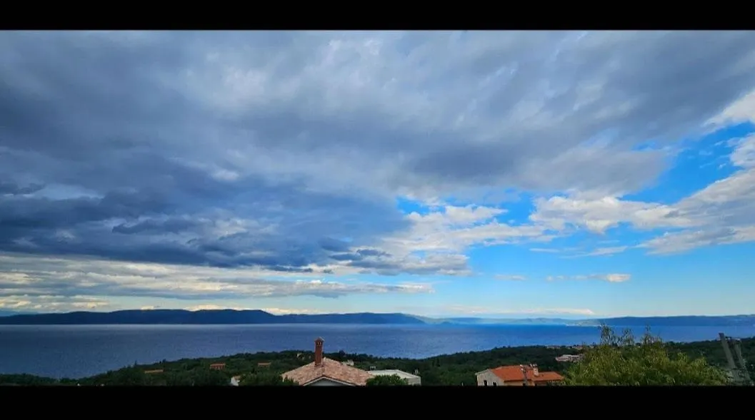 New Lovely Flat With Stunic View, Comfort Terrace,7001 Drenje  0*, Drenje (Istria)