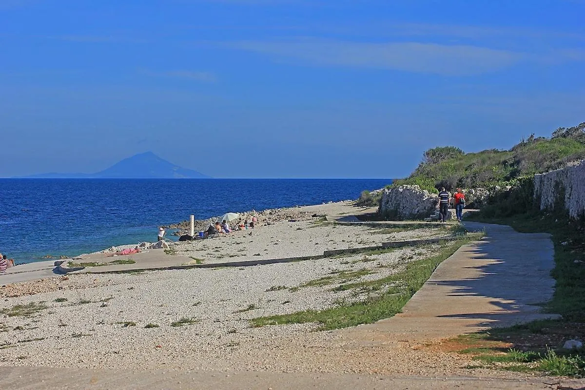 New Lovely Flat With Stunic View, Comfort Terrace,7001 Drenje  Διαμέρισμα Drenje (Istria)